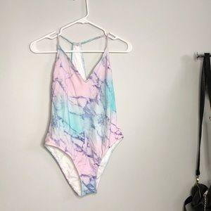 Marble one piece